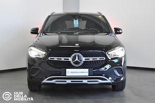 MERCEDES-BENZ GLA 200 d Automatic 4Matic Sport